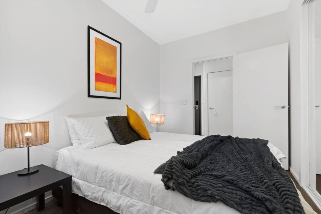 108 Astral Apartments Melbourne Exterior foto