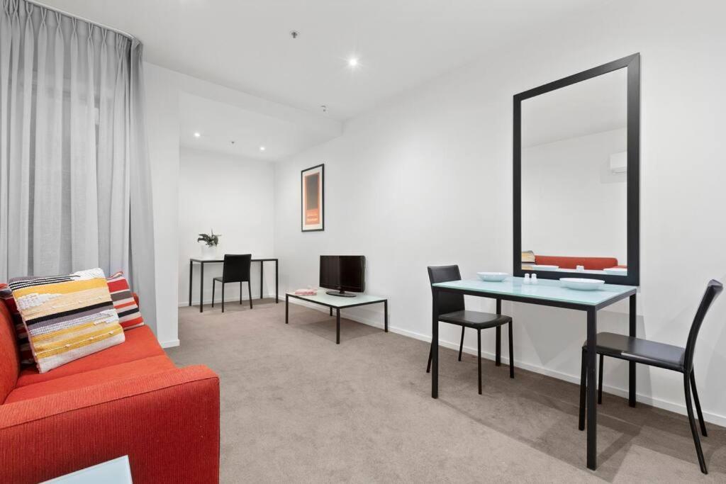 108 Astral Apartments Melbourne Exterior foto